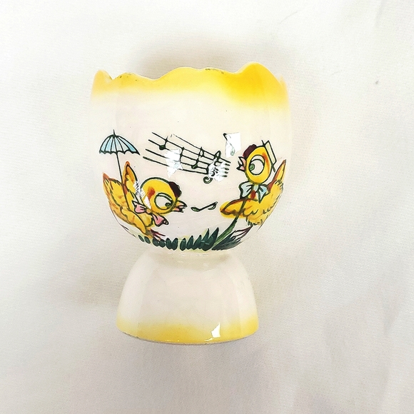 - Vintage stamped Japan kitch egg cup - Picture 2 of 5